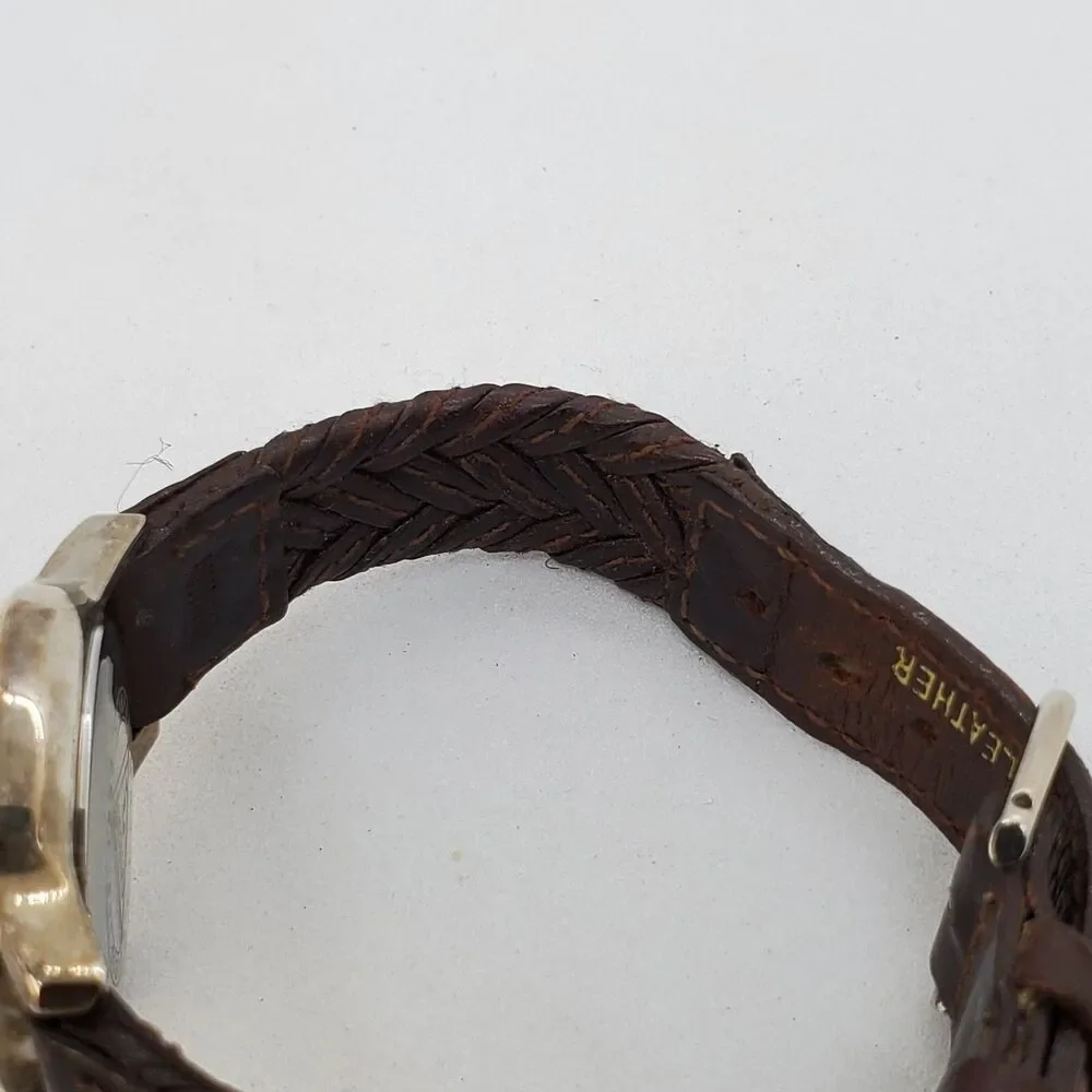 VTG Guess Women's Watch 27MM Roman Numerals Date Brown Leather Bands New Battery